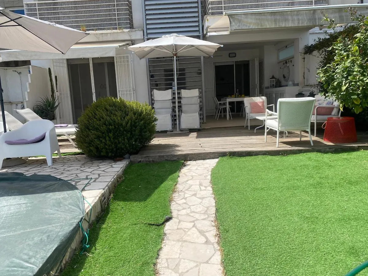Holiday home Fregene House - Jacuzzi & Garden Villa Fregenae