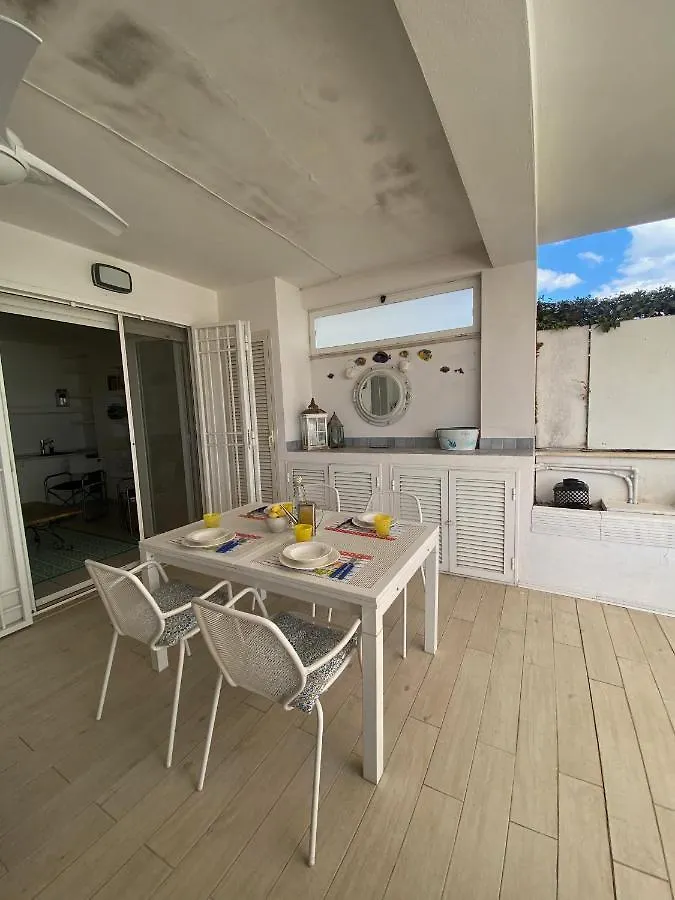 Semesterbostad Fregene House - Jacuzzi & Garden Villa Fregenae Italien