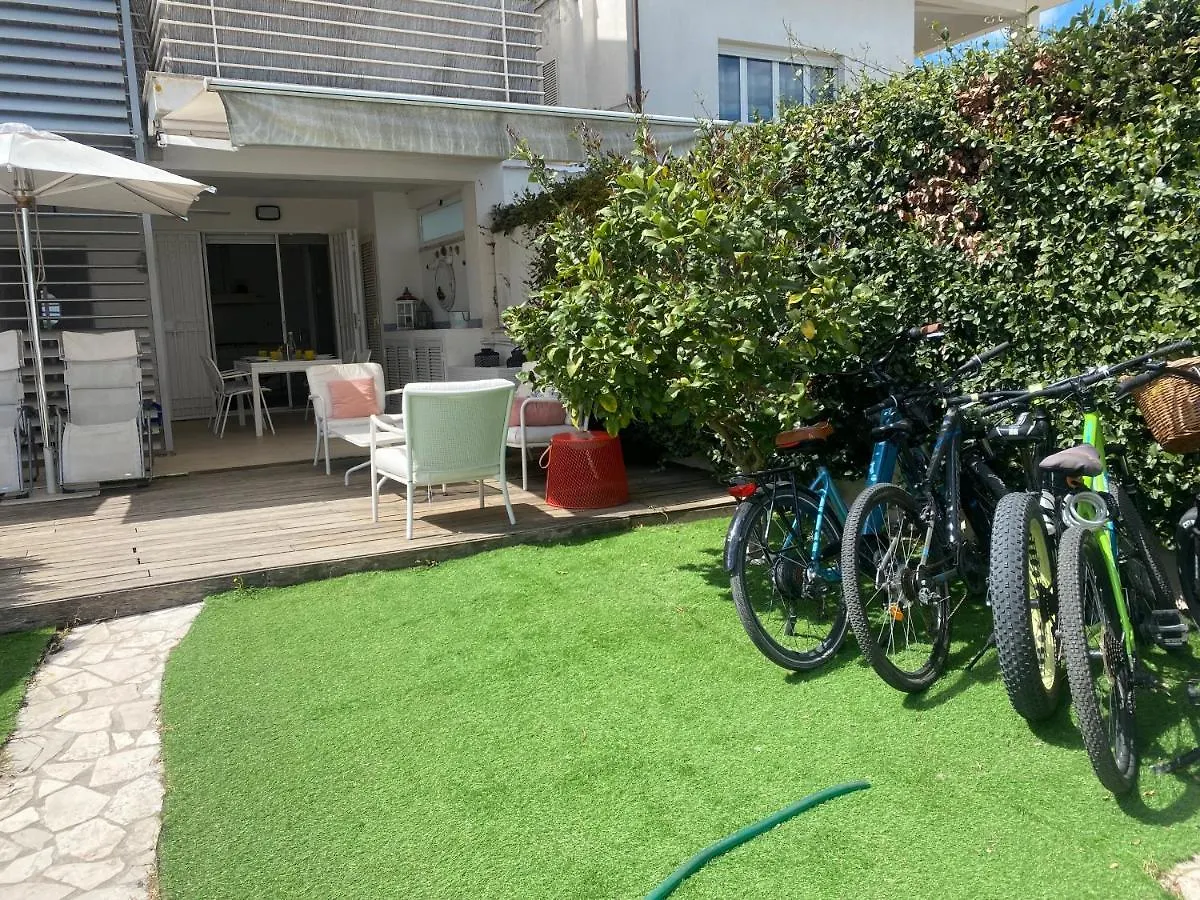 Holiday home Fregene House - Jacuzzi & Garden Villa Fregenae Italy
